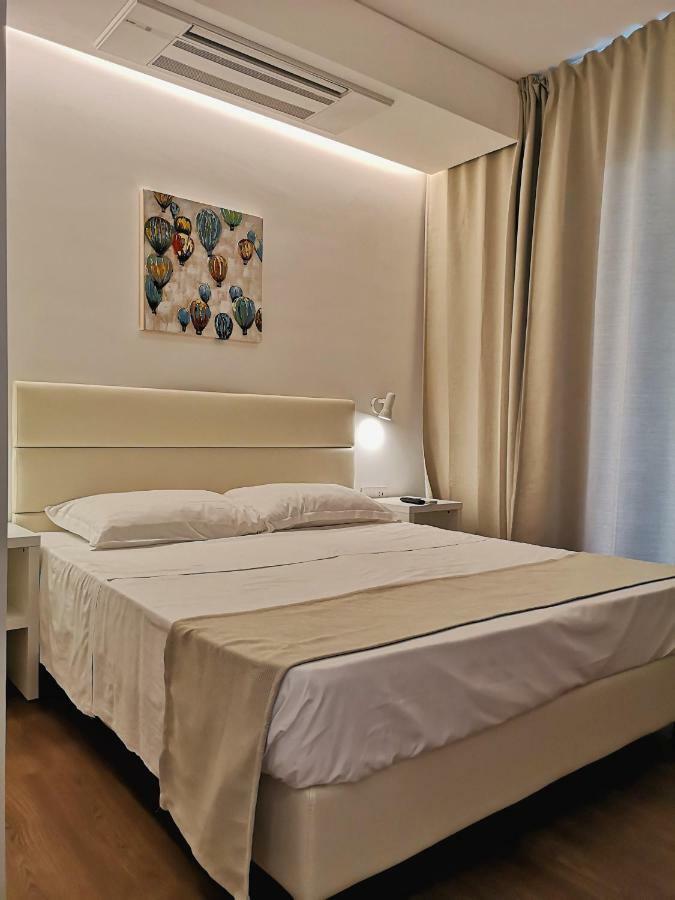 Hb Hotels Orchidea Blu Rimini Buitenkant foto